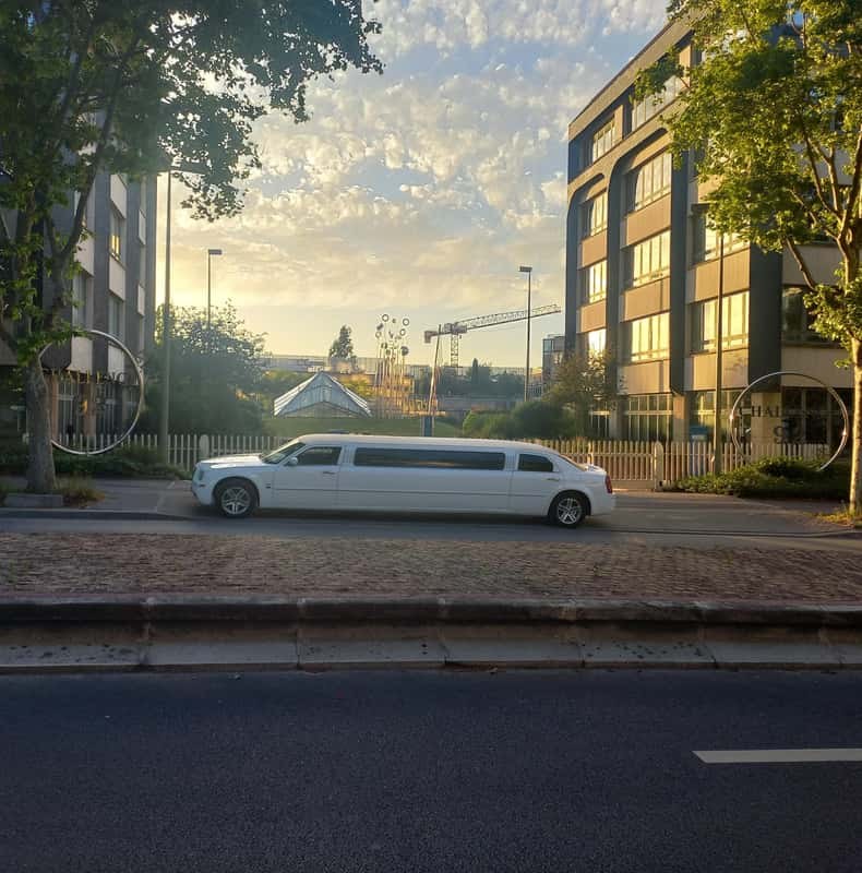 Tour of Paris by limousine by day or night.